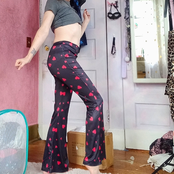 Silky heart print bellbottom pants! Stretchy legging kawaii style so cute! Nwot - Picture 3 of 6